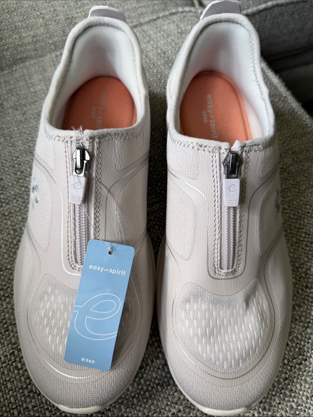 NWT Easy Spirit Glossy2-HS front-zip mesh sneaker light beige Size 11